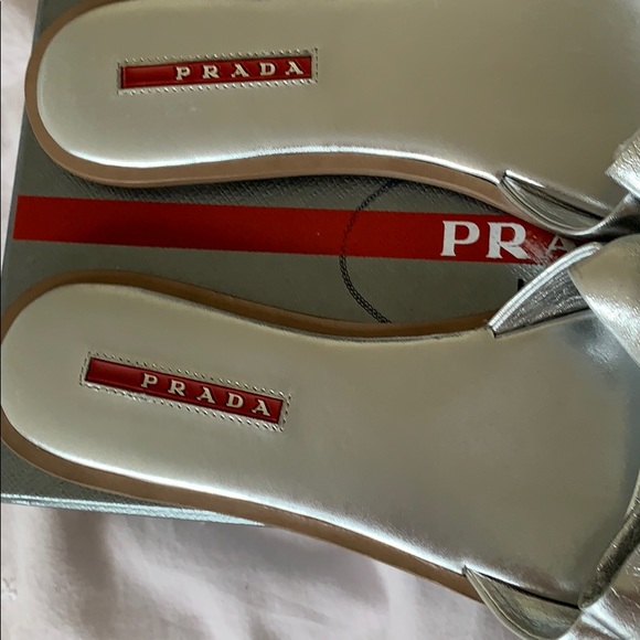 Prada bow slide sandals! - Picture 4 of 7